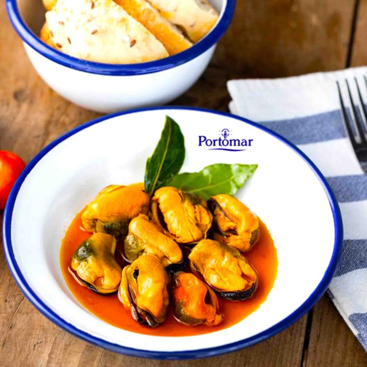 Galician Pickled Mussels (Mejillones) in Spicy Sauce 8/12 Pieces