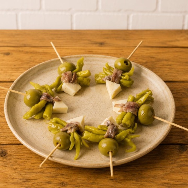 Cantabrian Anchovy & Cheese Gildas (6 Skewers)