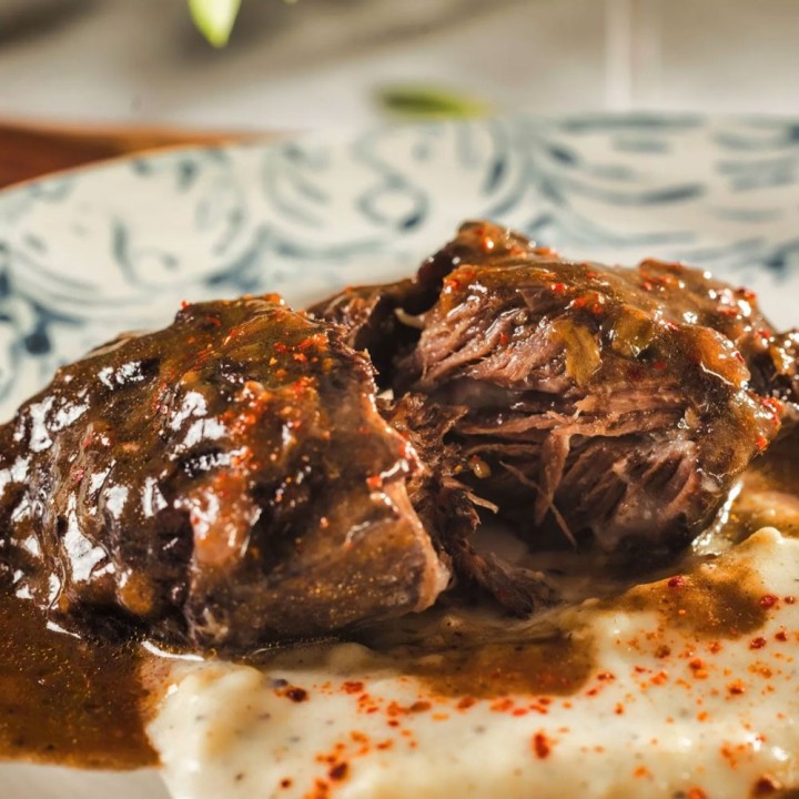 Iberico Pork Cheeks "Carrillera Iberica" (1kg-1.2kg) (Frozen)