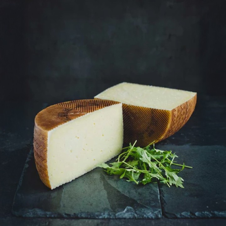 Manchego Semi curated Cheese 250g Wedge 