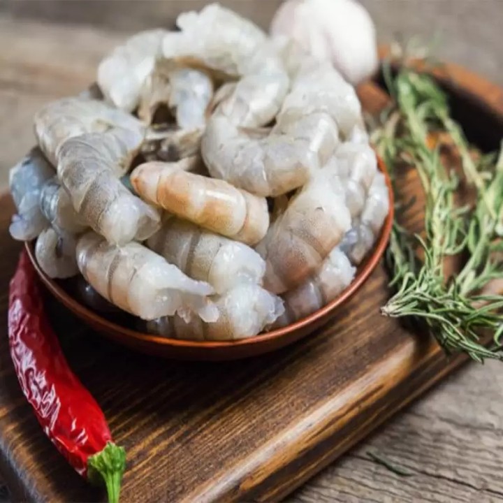 Raw Peeled &amp; Deveined King Prawns  (1kg) - Frozen Seafood - Buy Online - Gourmet At Home | Buy Online UK